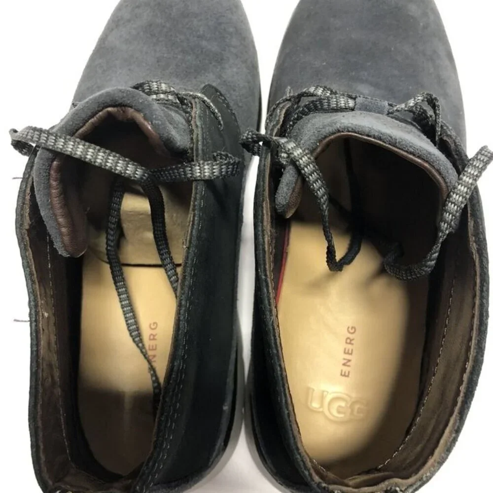 UGG Men's Freamon Waterproof Chukka Blue Size 9 M